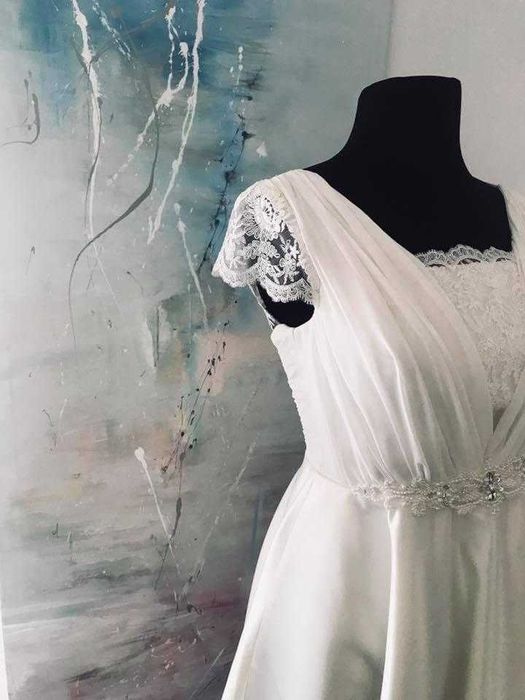 Rochie de mireasa, ivory, scurta, cu buzunare, dantela, satin, voal