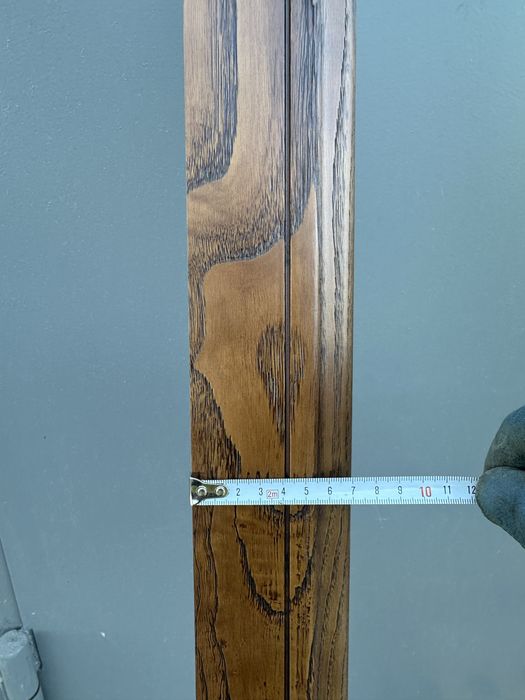 Продам новые плинтуса,двери.