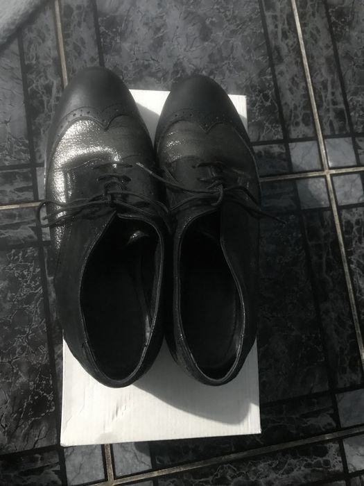 Дамски обувки