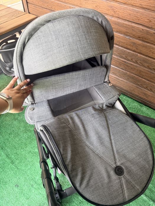 Продам коляску ROAN BASS NEXT