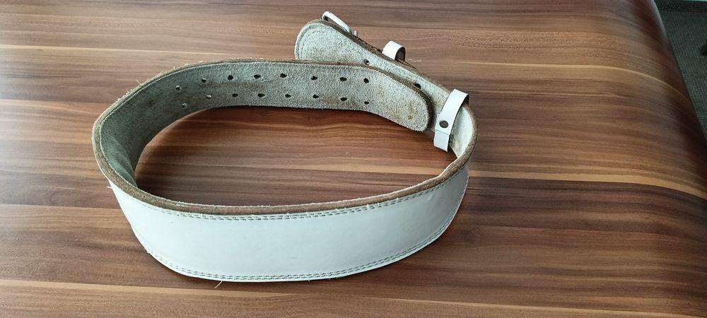 Vând centură sport piele