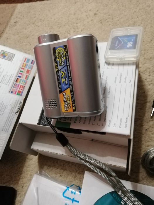 Дигитална камера Mustek dv2000