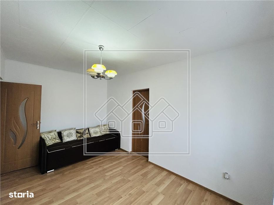 Apartament cu 2 camere, 43 mp utili - Zona Tiglari