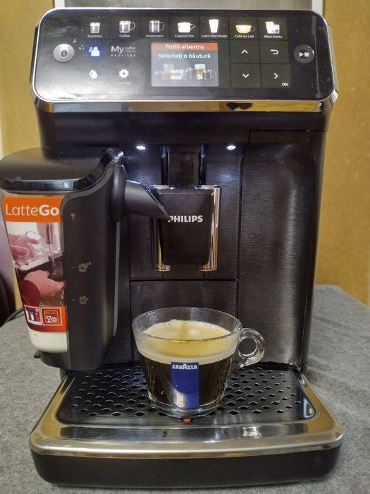 Espressor Philips Latte Go seria ep5400