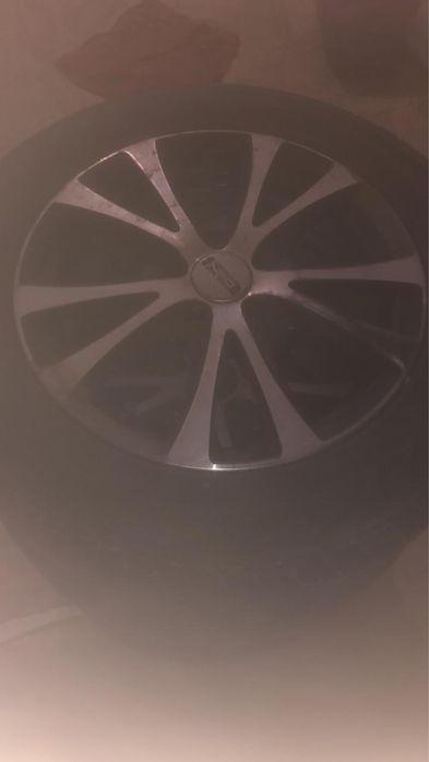 Продам диски с шинами