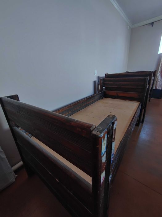 Кровать двух ярусная