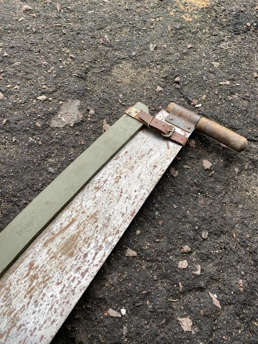 Двуручная пила