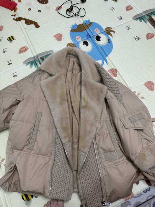 Продам куртку люкс качества