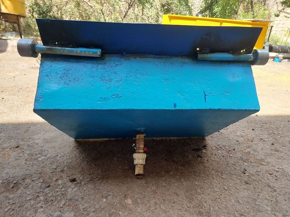 Тара для сливания масла авто