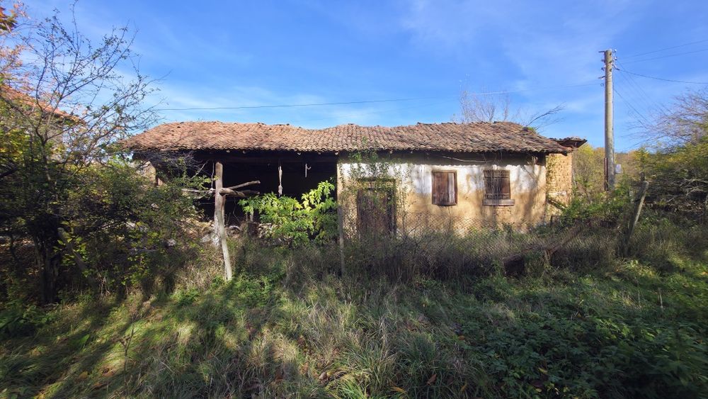 Продава се Къща в с. Гълъбник, Област Перник - 118 кв.м за 441 €/кв.м - Снимка #19