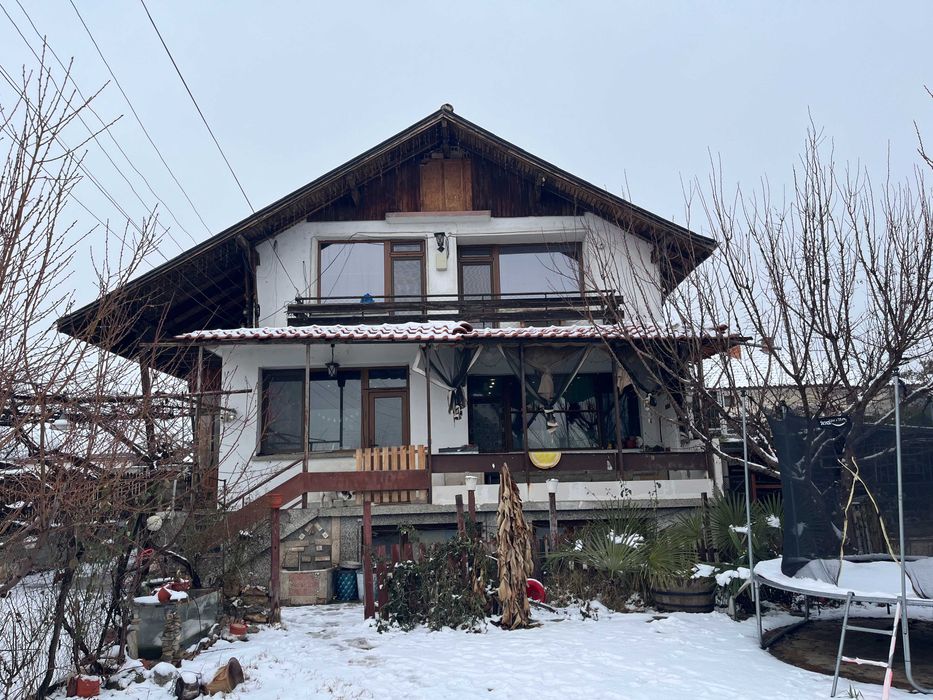 Продава се Къща в Крън - 100 кв.м за 944 €/кв.м - Снимка #1