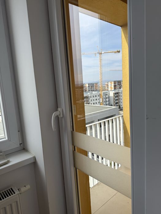 inchiriez garsoniera Coresi