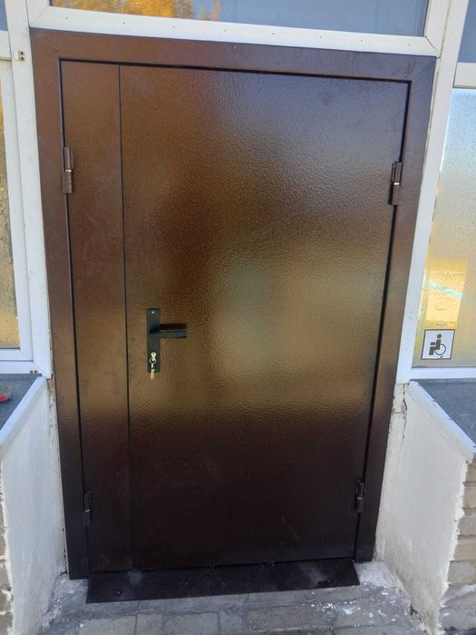 Металлические двери