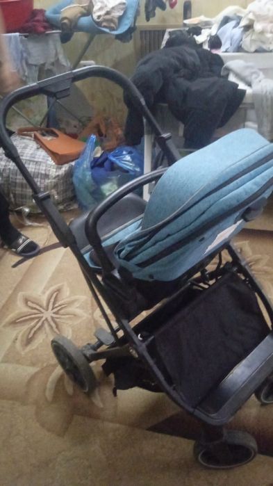 Продам манеж и коляску