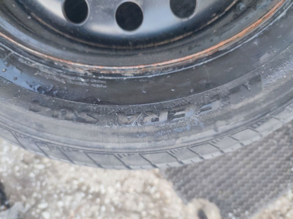 Шина с диском 185/65R15