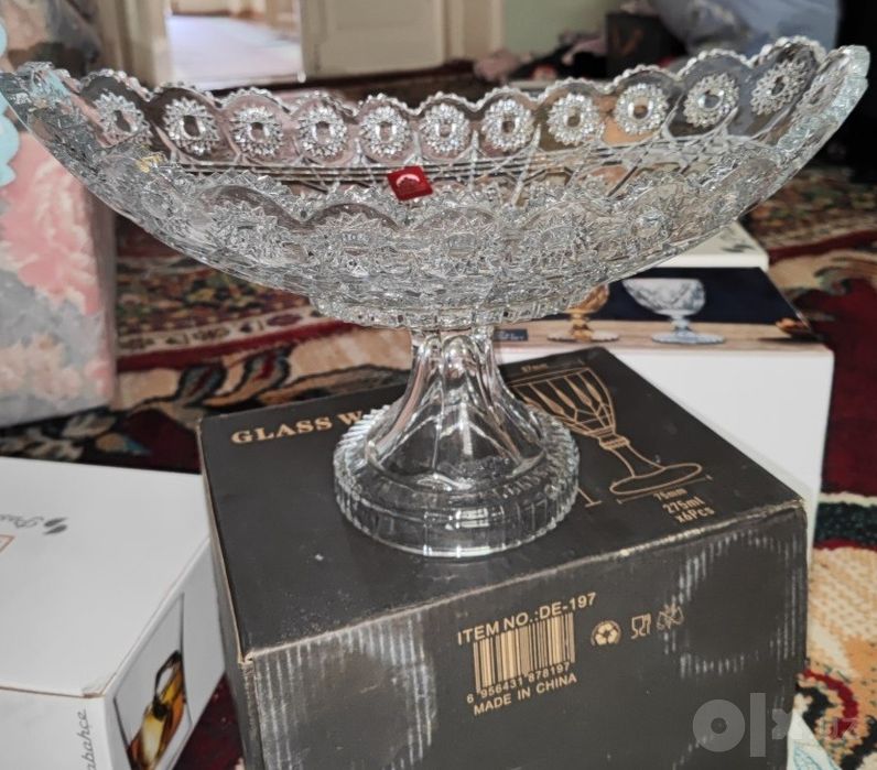 Yangi xrustallar sotiladi