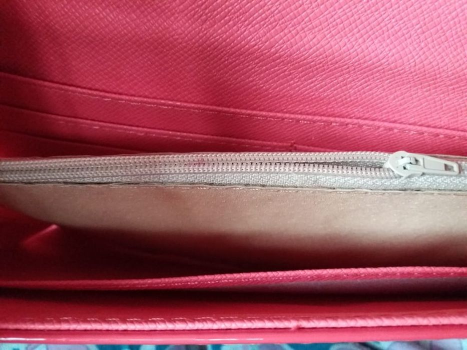 Продам клатч новый