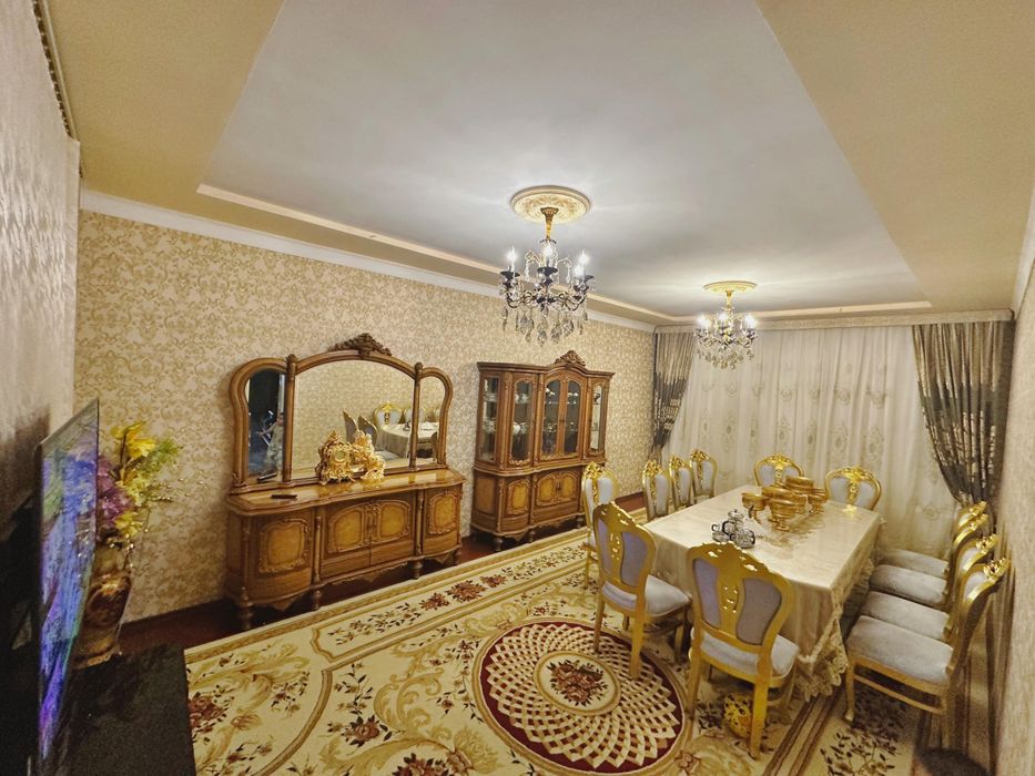 ПРОДАЁТСЯ дом 6 комнат