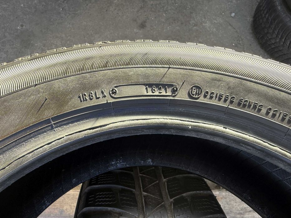 2x Anvelope iarna 185/65 r15 M+S - Sumitomo WT200