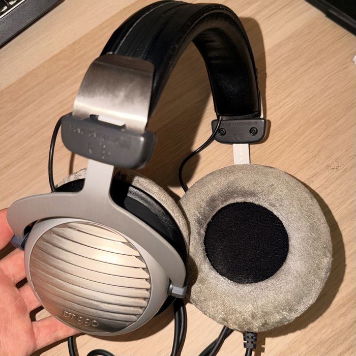 Casti Beyerdyanmic DT 990 (32 ohm)