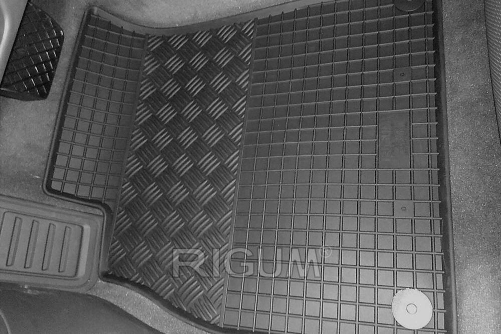 Гумени стелки Rigum съвместими с Audi, A7 след 2017 година, 4 части