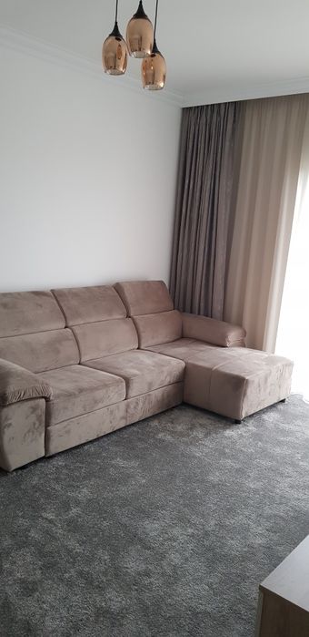 Pf închiriez apt