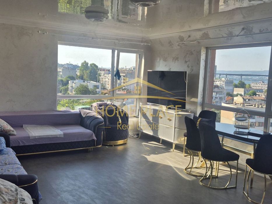 Тристаен в кв. "Аспарухово"