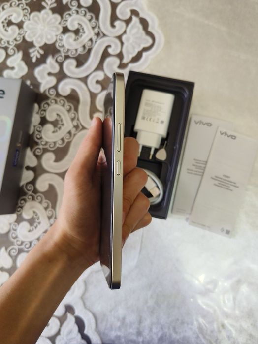 Vivo v25e servisdan garantiya bor 2yilga
