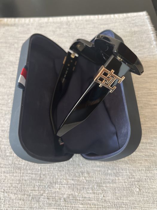 Слънчеви очила Tommy Hilfiger