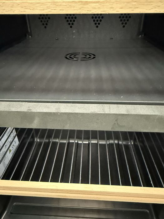 Витрина за вино Climadiff