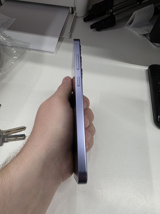 Samsung galaxy S24 + 12/256gb  EAC в идеале