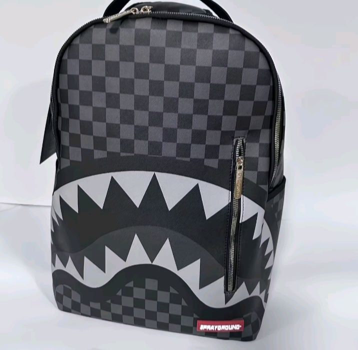 Портфели sprayground