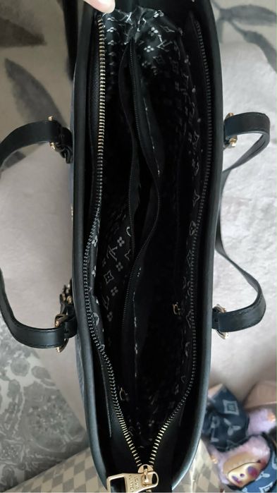 Louis Vuitton чанта лукс!