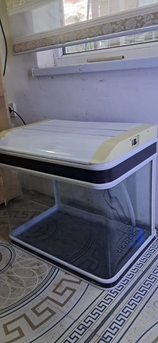 Заводской аквариум. Для рыбы.