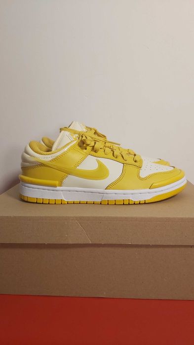 Nike Dunk Low Twist "Vivid Sulfur" - Номер 38.5