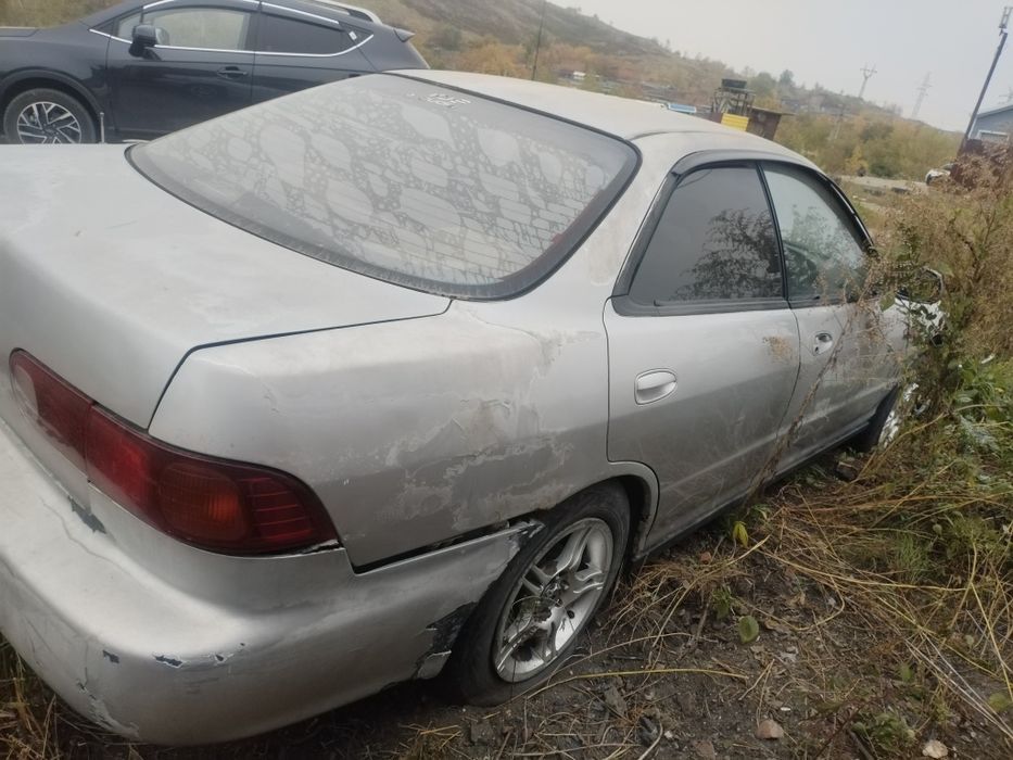 Продам Хонду интегру