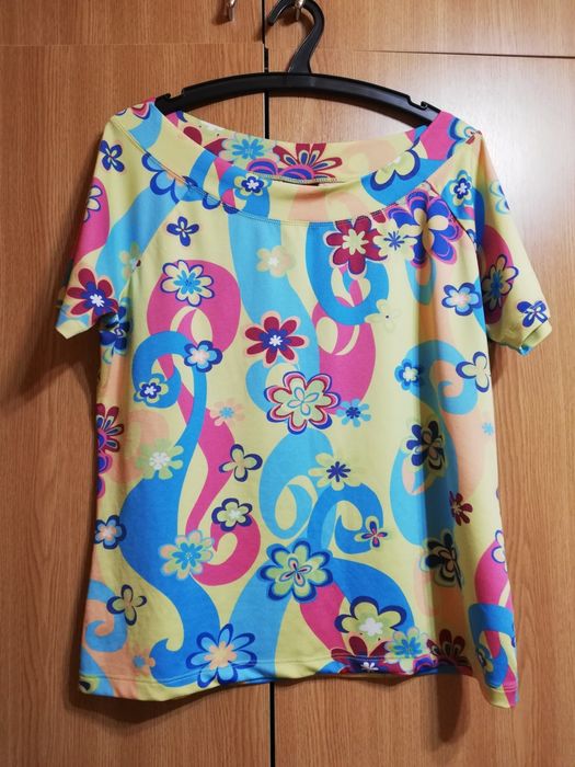 Bluze damă 25 lei/2 bucăți