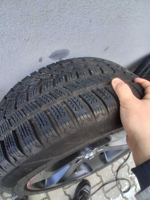 Jante BMW X5 R19 + anvelope iarnă 255/285 R19 – Set complet