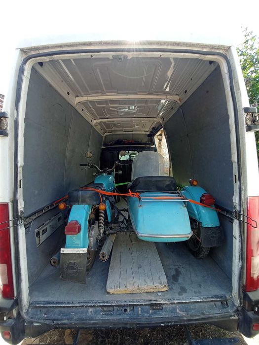 Транспортни  и хамалски услуги