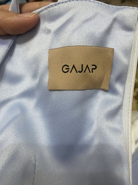 Продам платье
