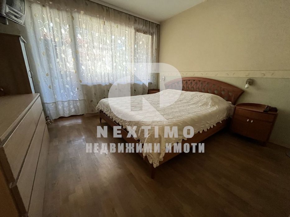 Продава се Тристаен апартамент в Пловдив, Център - 148 кв.м за 2230 €/кв.м - Снимка #8