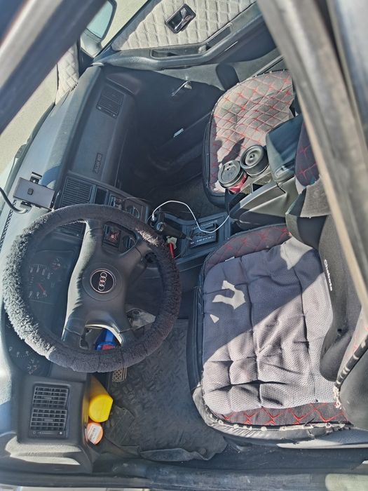 Продам Ауди б4 моно