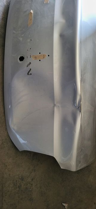 Крышка багажника Renault logan