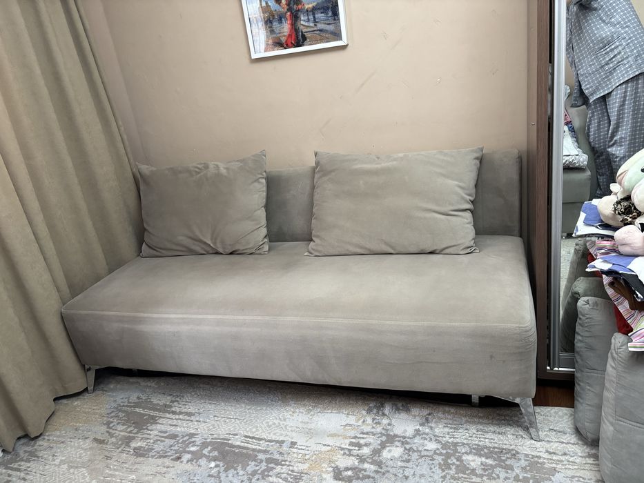 Срочно продам диван-тахту, фабричную РФ