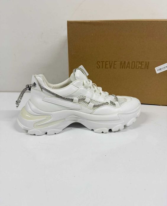Steve Madden Miracles Sneaker