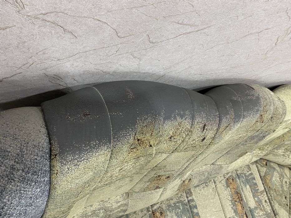 Отдам диван угловой