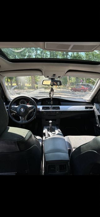 BMW E60, 525.