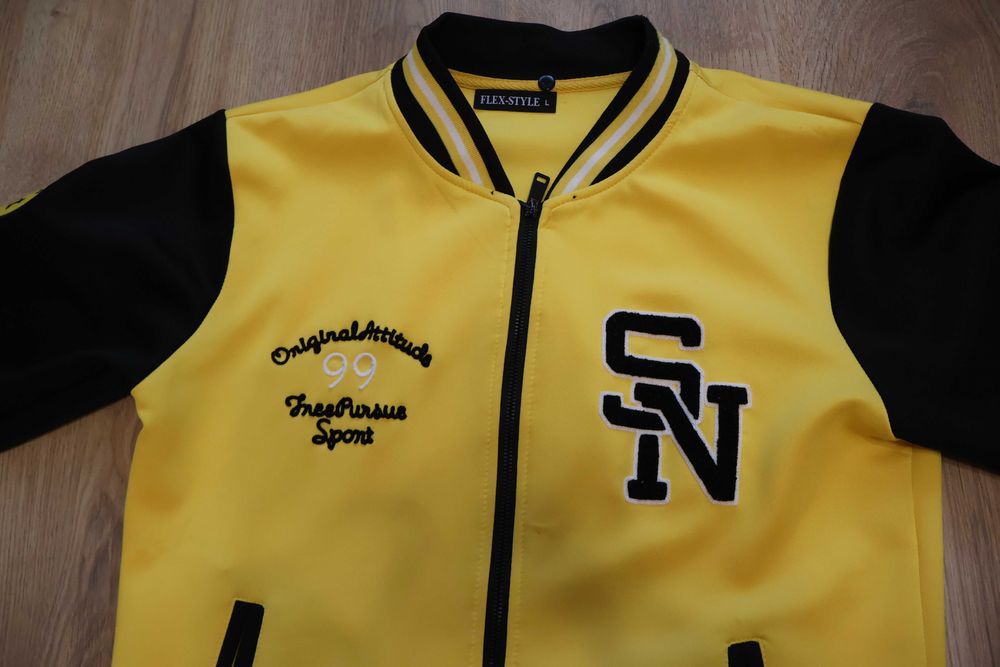 Жълто-черен Varsity (колежански) суичър с цип