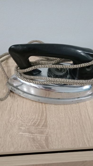 Утюг советский продам