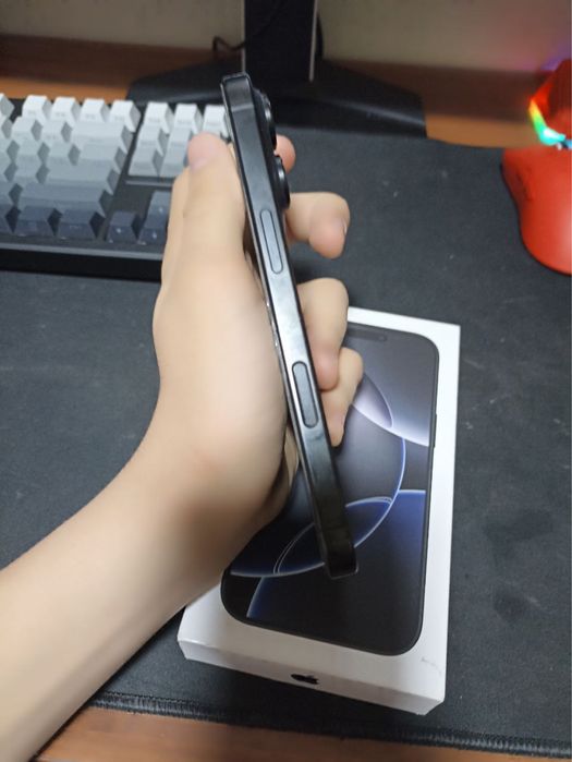 iPhone 16 Pro 256GB Black — идеальное состояние